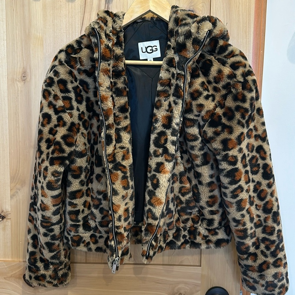 Worn 2X ugg Leopard jacket